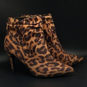 Leopard print zip up boots size 9.5 by Fergalicious